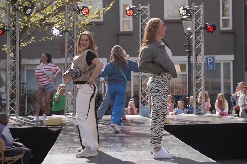 Modeshow 154_.jpg